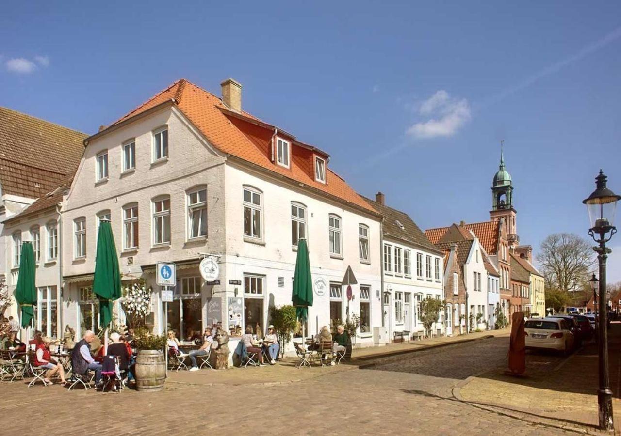 Friedrichstadtnixe, Meerchenhaftes Haus Mit Sauna Esterno foto
